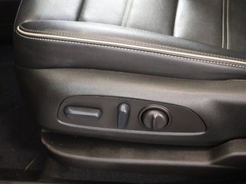 Used 2023 GMC Acadia Denali w/ Denali Ultimate Package image 22