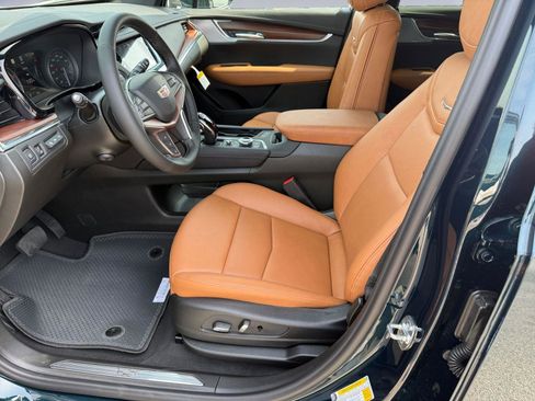 New 2026 Cadillac XT5 Premium Luxury w/ Driver Assist Package AWD/4WD image 10