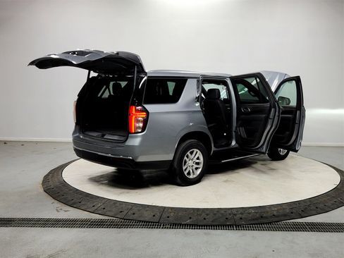 Used 2024 Chevrolet Tahoe LT image 15