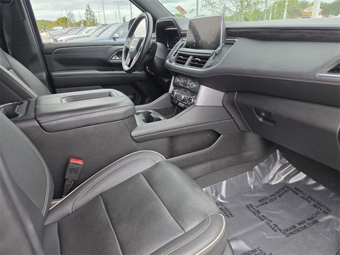 Used 2022 GMC Yukon SLT image 9