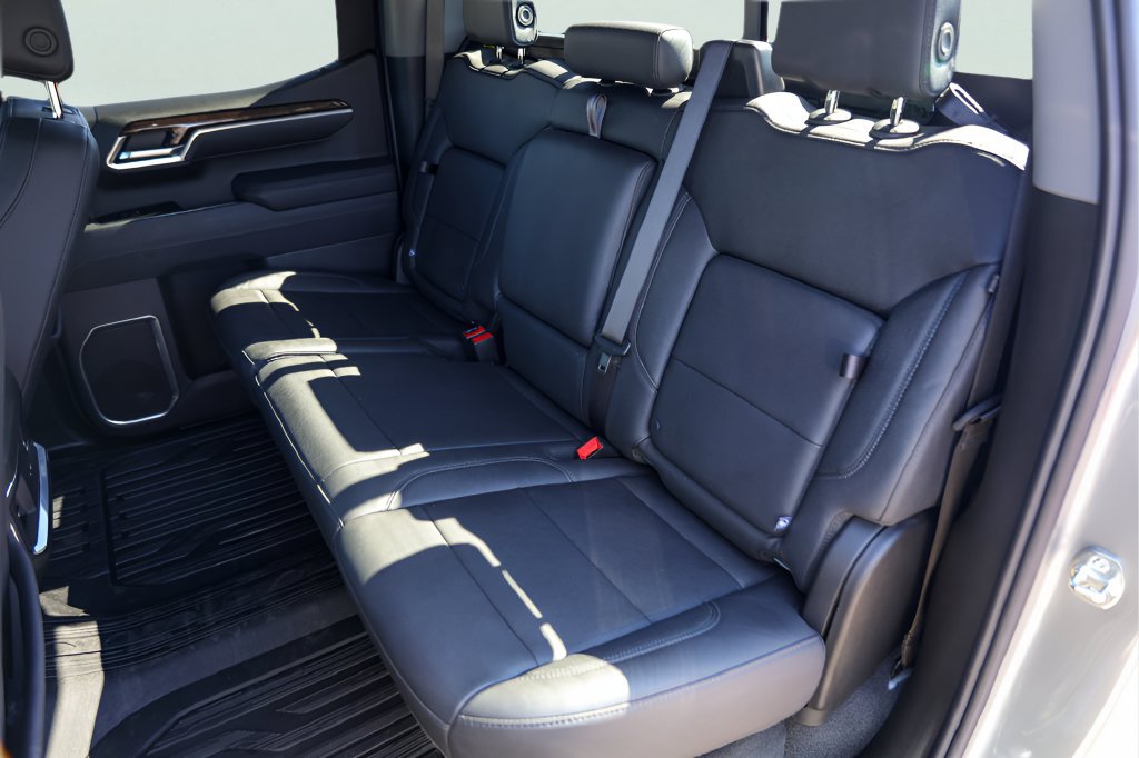 Used 2026 GMC Sierra 1500 Elevation w/ Elevation Premium Package AWD/4WD image 26