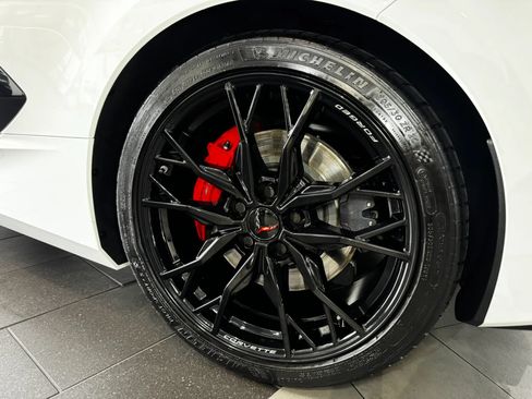 Used 2023 Chevrolet Corvette Stingray Premium Conv w/ Z51 Performance Package RWD image 50