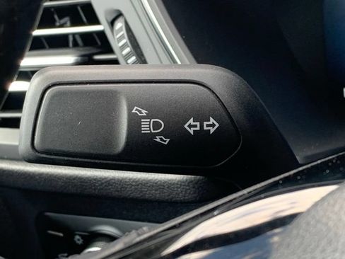 Used 2025 Ford Escape Platinum AWD/4WD image 26