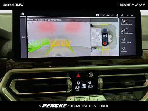 Used 2025 BMW X4 xDrive30i image 9