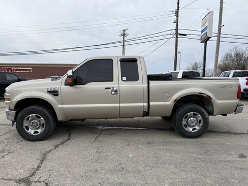 Used 2008 Ford F250 XLT image 3