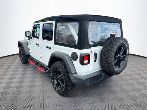 Used 2022 Jeep Wrangler Unlimited Sport AWD/4WD image 8
