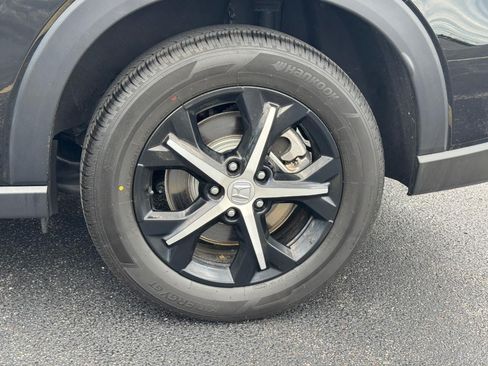 Certified 2025 Honda HR-V LX image 8