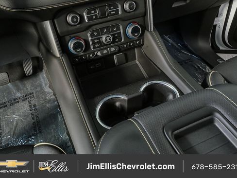 Certified 2023 Chevrolet Tahoe Premier w/ Premium Package 2 AWD/4WD image 13