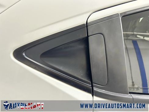 Used 2018 Honda HR-V EX-L image 30