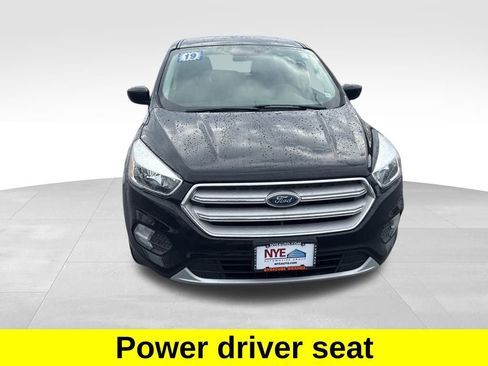 Used 2019 Ford Escape SE image 9