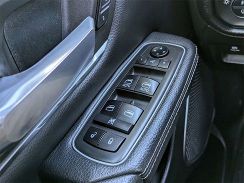 Used 2021 RAM 1500 Laramie w/ Sport Appearance Package image 25