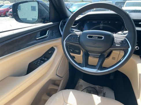 New 2026 Jeep Grand Cherokee Limited AWD/4WD image 19
