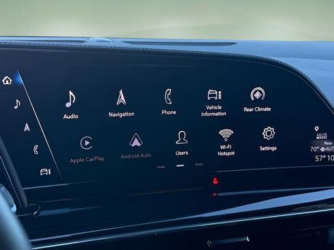 Used 2024 Cadillac Escalade Sport w/ LPO, ONYX Package image 13