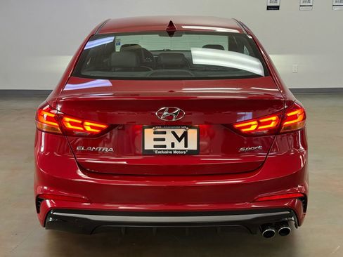 Used 2018 Hyundai Elantra Sport FWD image 5