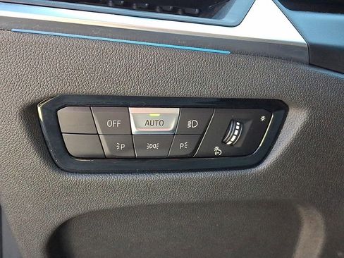 Used 2023 BMW i4 eDrive40 w/ Premium Package image 27