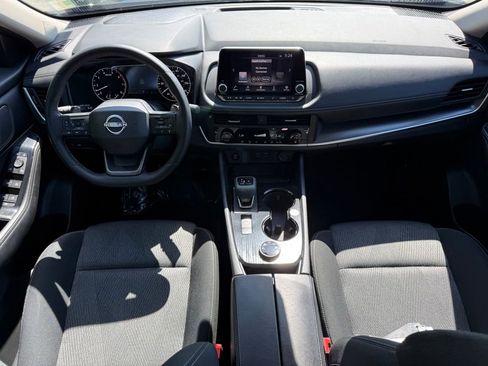 Used 2026 Nissan Rogue SV AWD/4WD image 17