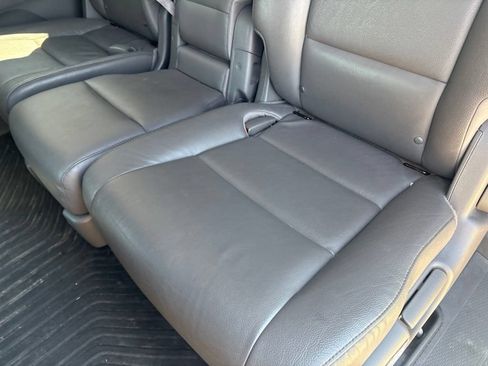 Used 2017 Honda Odyssey EX-L image 42
