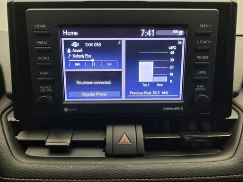 Used 2021 Toyota RAV4 XLE w/ Convenience Package image 25