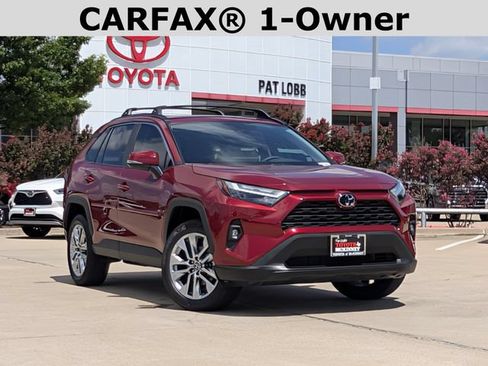Used 2025 Toyota RAV4 XLE Premium FWD image 2