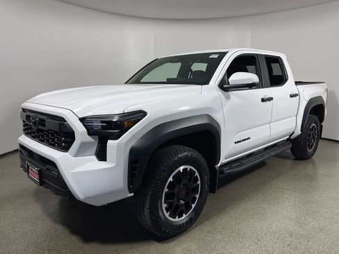 New 2026 Toyota Tacoma TRD Off-Road image 7
