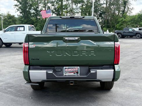 Used 2023 Toyota Tundra Limited AWD/4WD image 28