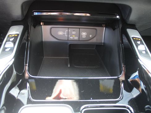 New 2026 Kia Sorento SX Prestige image 45