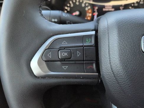 Used 2025 Jeep Compass Latitude w/ Altitude Special Edition AWD/4WD image 23