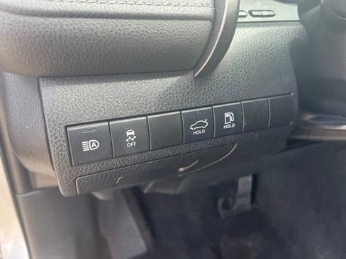 Used 2022 Toyota Camry XSE FWD image 15