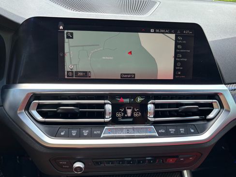 Used 2021 BMW M4 Coupe w/ Executive Package RWD image 39