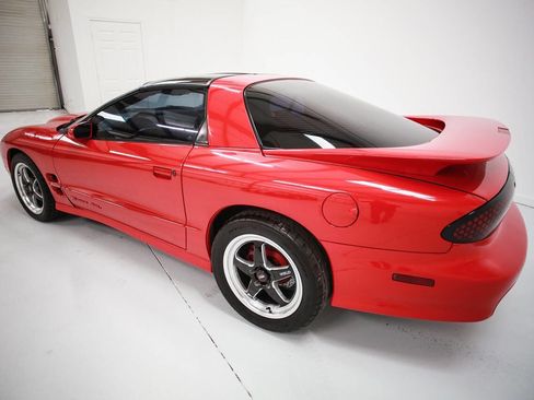 Used 1999 Pontiac Firebird Formula w/ Security Pkg image 19