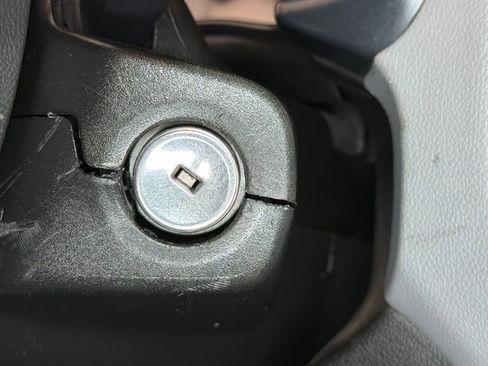 Used 2019 Chevrolet Colorado W/T w/ WT Convenience Package image 24