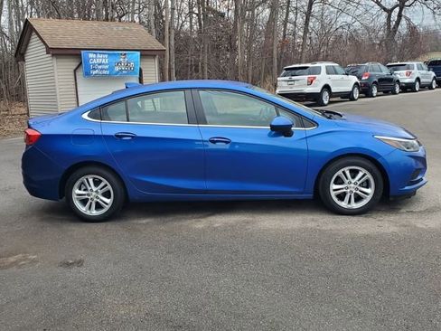 Used 2016 Chevrolet Cruze LT w/ Convenience Package FWD image 7