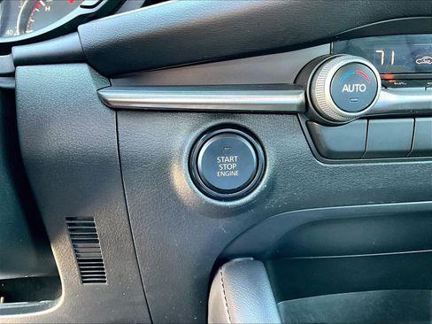 Used 2024 MAZDA MAZDA3 s FWD image 15