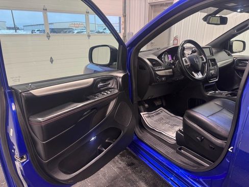 Used 2019 Dodge Grand Caravan GT image 8