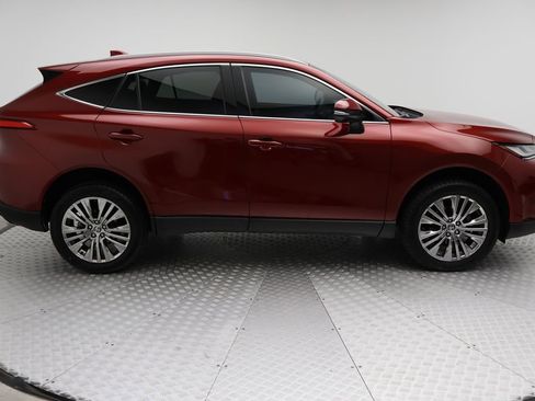 Used 2024 Toyota Venza Limited image 7