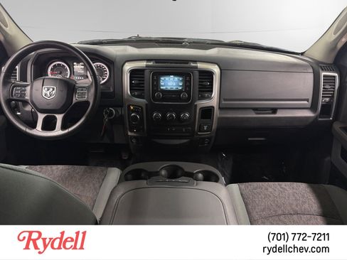 Used 2017 RAM 1500 Classic SLT w/ Protection Group AWD/4WD image 12