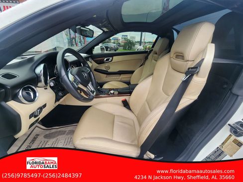 Used 2014 Mercedes-Benz SLK 250 w/ Sport Package image 13