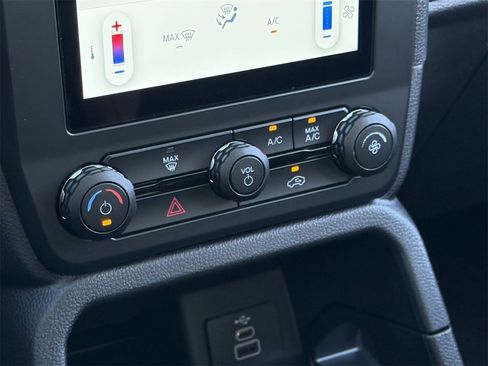 New 2025 Ford Ranger XLT w/ Trailer Tow Package image 39