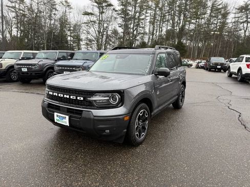 Certified 2025 Ford Bronco Sport Outer Banks w/ Outer Banks Tech Package+ image 15