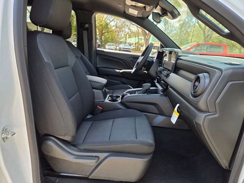 Used 2026 Chevrolet Colorado W/T w/ WT Custom Package RWD image 23