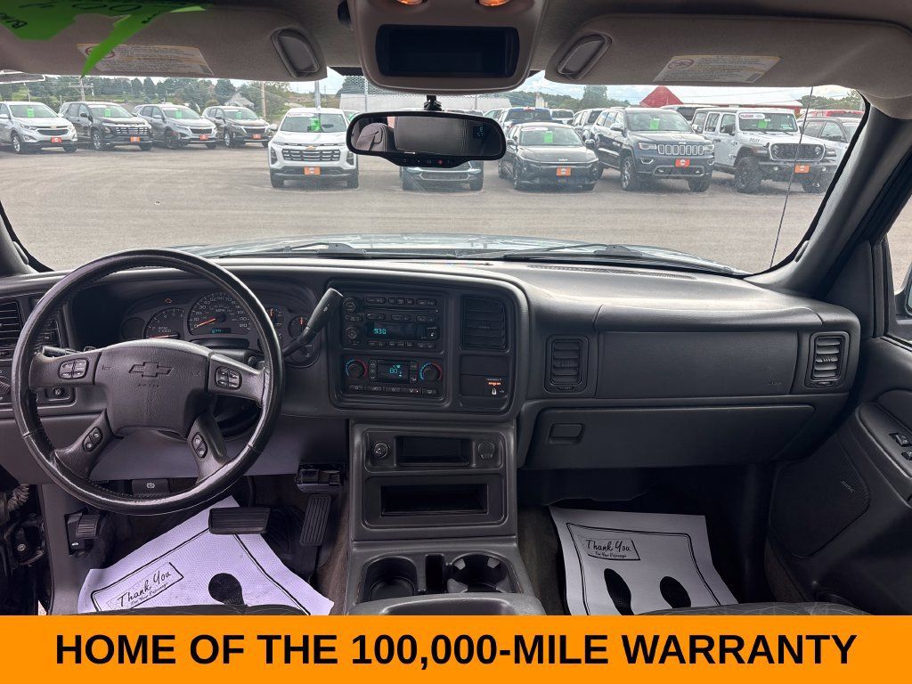 Used 2004 Chevrolet Silverado 2500 LT AWD/4WD image 14