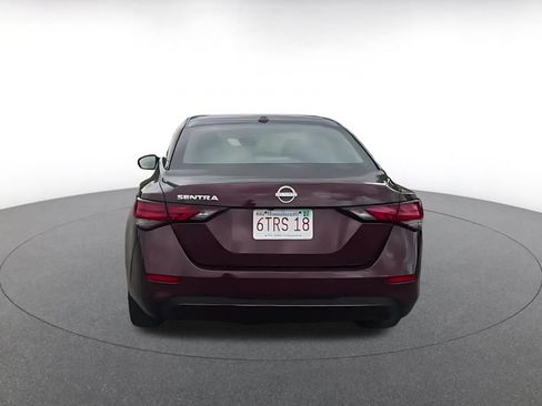 Used 2025 Nissan Sentra SV FWD image 12
