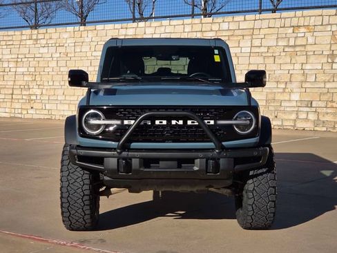 Used 2021 Ford Bronco First Edition image 2