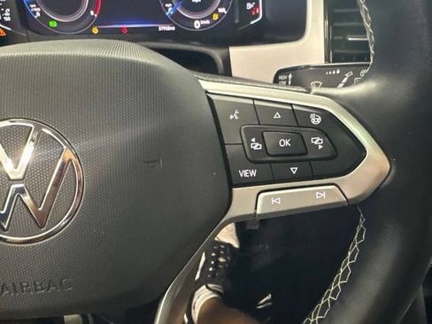 Used 2023 Volkswagen Atlas SEL AWD/4WD image 36