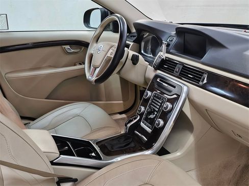 Used 2015 Volvo S80 T6 w/ Climate Package image 10