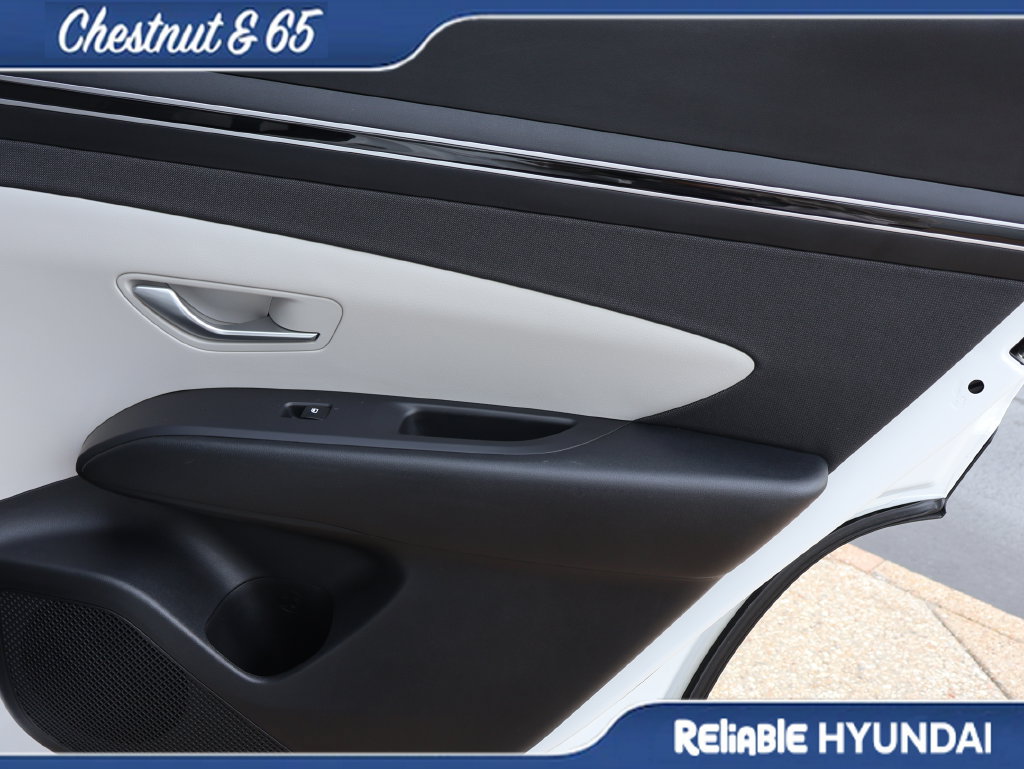 Used 2024 Hyundai Tucson SEL w/ Convenience Package FWD image 11