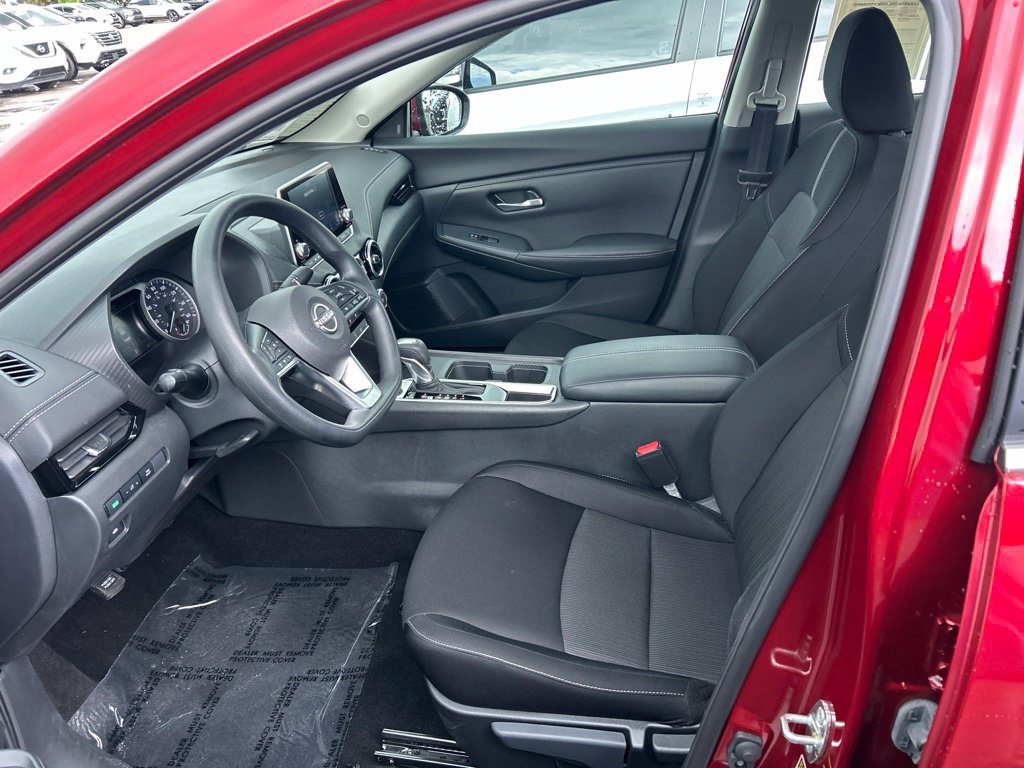 Certified 2024 Nissan Sentra SV w/ Lighting Package FWD image 17