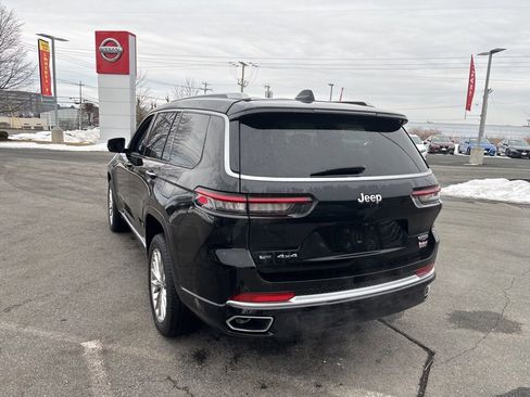 Used 2021 Jeep Grand Cherokee L Summit w/ Luxury Tech Group V image 5