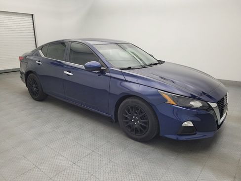 Used 2022 Nissan Altima 2.5 S FWD image 11