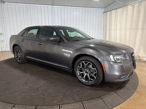 Used 2018 Chrysler 300 S AWD/4WD image 11